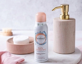 XỊT THƠM MÁT, KHỬ KHUẨN FEMFRESH UK – SẠCH THOÁNG LƯU HƯƠNG SUỐT CẢ NGÀY CHO VÙNG NHẠY CẢM